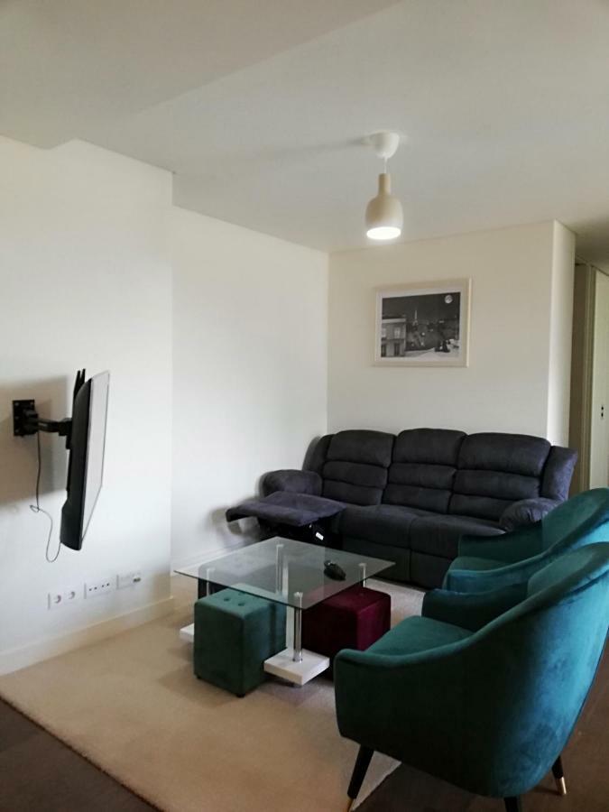 Beautiful Apartment-Campo Pequeno Home 리스본 외부 사진